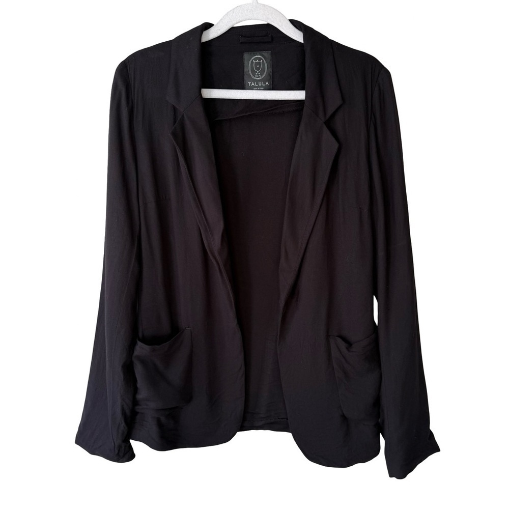 Talula Aritzia Women's Elegant Black Suit Jacket Size 4 Lightweight Minimalist